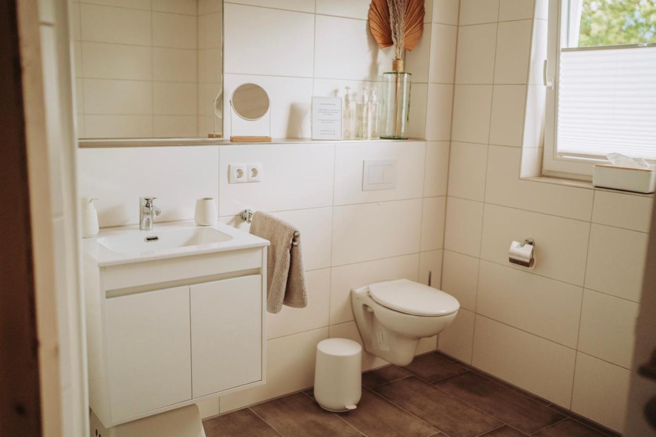 Malerisch Am See Mit Kamin, Sauna & Whirlpool Nordhorn Exteriör bild